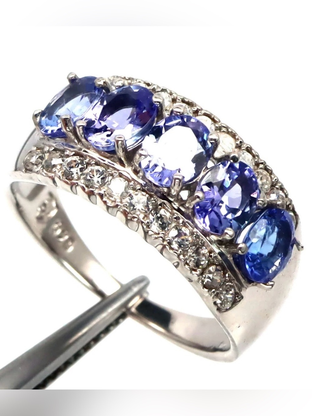 2.63ct Tanzanite white Topaz Sterling Silver ring. Sizes 6.75 , 7, and 7.25